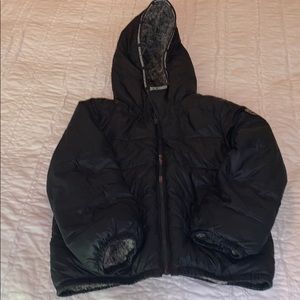 Abercrombie kids jacket with fur inside size 5/6